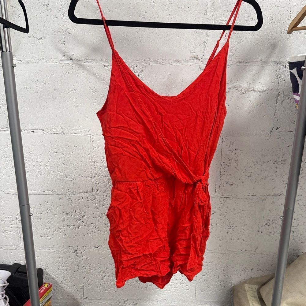 Red Spaghetti Strap Romper SizeβMedium - NEVER WORN Tie Wrap Detail